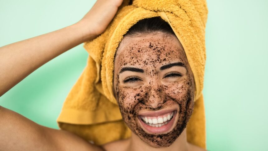 Coffee Face Mask: Unlock bright and detoxified skin with these 5 picks