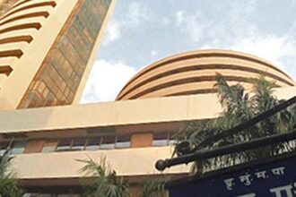 Sensex, a clever decline in early trade of weak global fellows amid the tensions in the Middle East