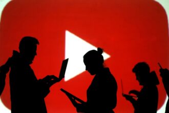 YouTube Exemption From Australian Teen Social Media Ban Opposed by Regulator