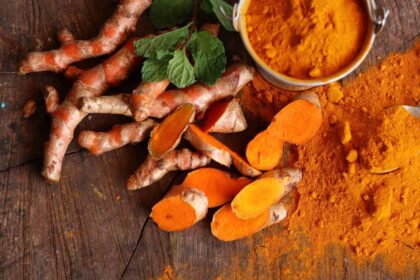 5 Ways to Use Turmeric Help You Get Glowing Skin