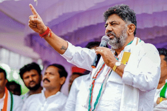 "The Gandhi family is God, I am their followers" - dk shivakumar apologises for reciting the RSS anthem