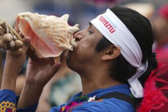 Research shows that winding up practice may relieve symptoms of sleep apnea compared to deep breathing