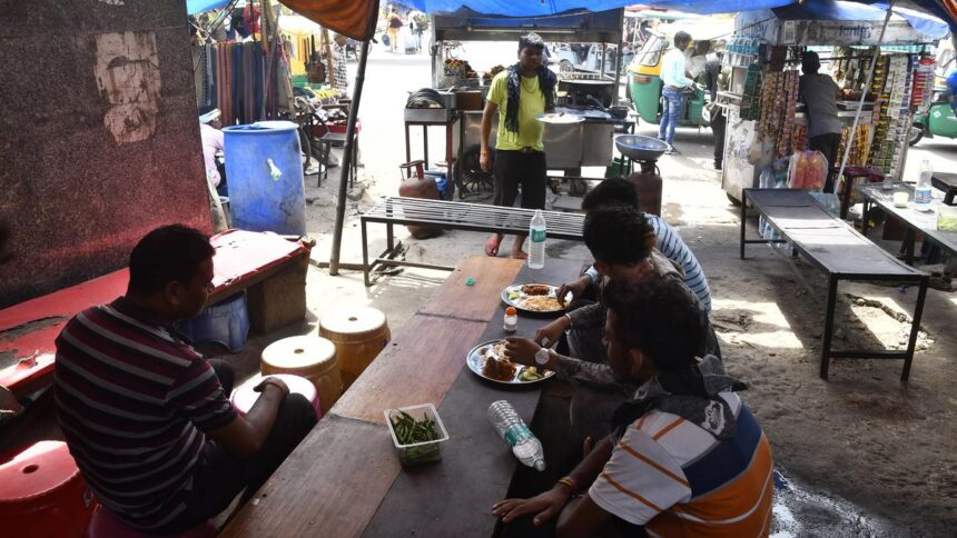 FSSAI requires that the "Food Safety Connect" app QR code be displayed in food facilities