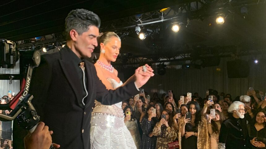 Manish Malhotra, India Couture Week, Alessandra Ambrosio, Tarun Tahiliani