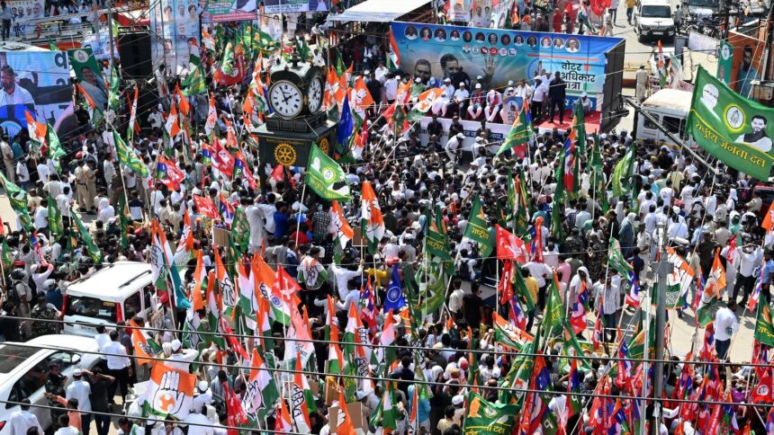 Rahul Tejashwi voter adhikar yatra
