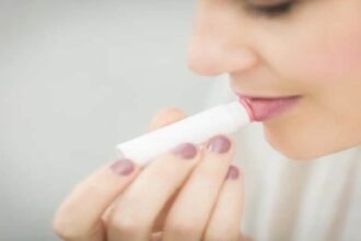 DIY lip balm you can make for soft kissable lips at home