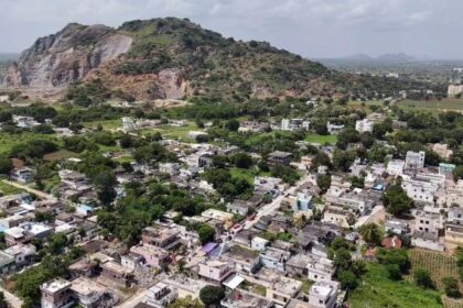 Mystical Malady attacks the village of Gantur