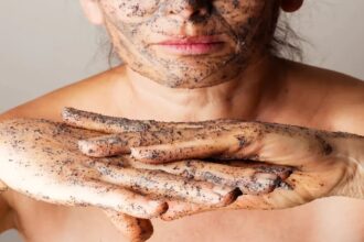 Dermat explains why you don't miss skin peeling before and after hair removal