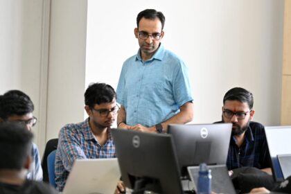 Semiconductor designers chip in