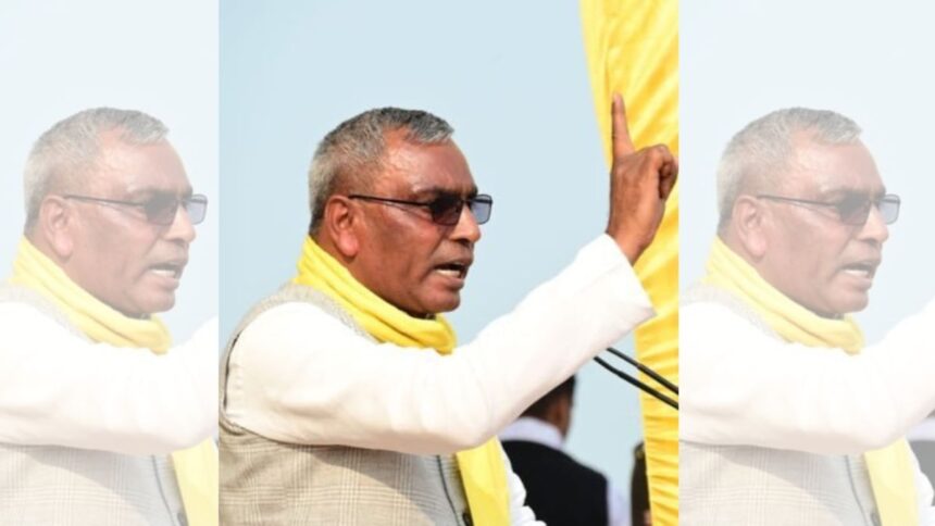 Soft in Mayawati, tough in Akiresh, uneasy in Yogi: Political manipulation of Ompura Kashrajvar