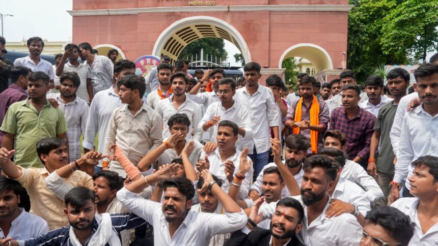 ABVP SRMU protest