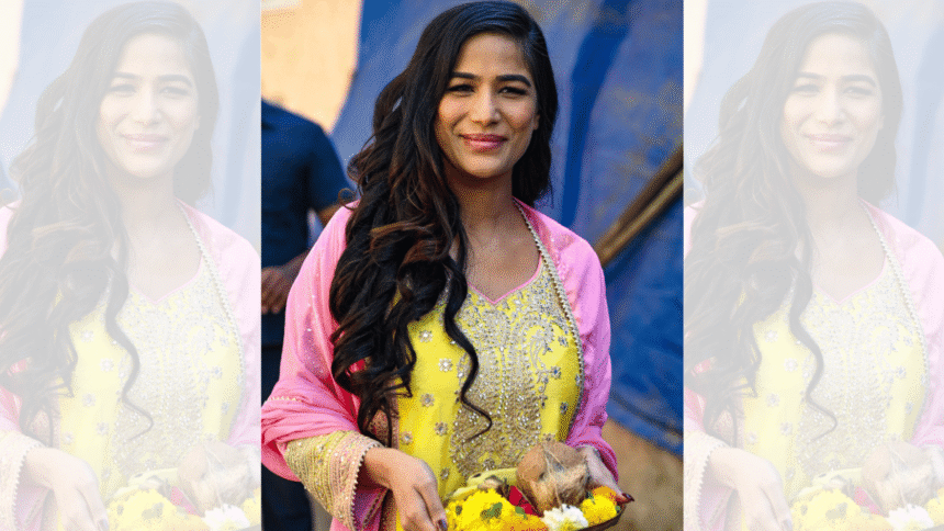 Delhi Ramlira drops Poonam Pandi as Ravan's wife to "people emotions" after VHP and BJP protest