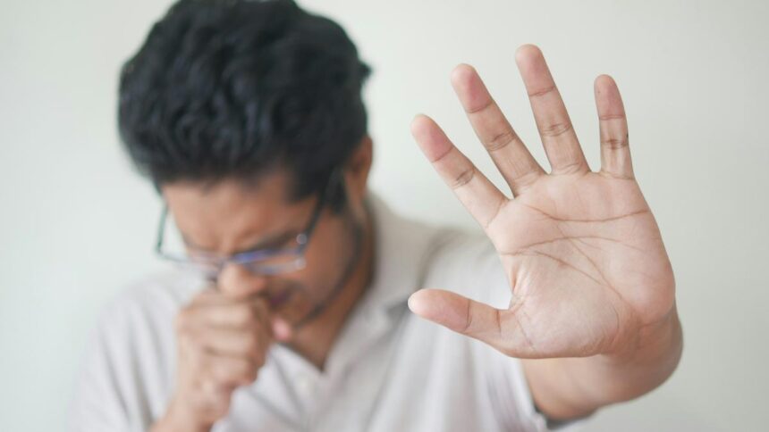 How can a throat allergic reaction feel like a throat infection?