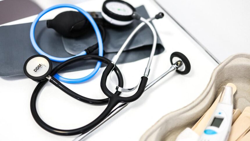 Why Doctors Rely on Stethoscopes in the Age of AI?