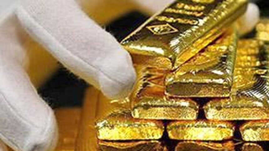 Gold rebounds from ₹2,600 to ₹1,24,400 per 10g on strong global cues