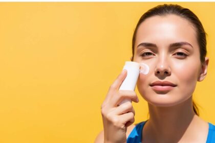 8 Best Sunscreen Sticks for Daily Sunscreen in 2025