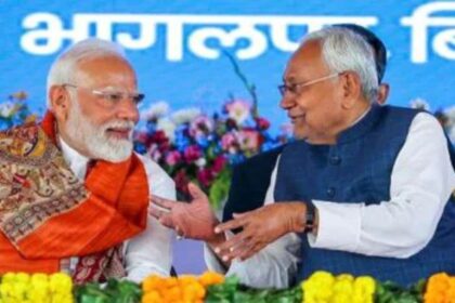 Nitish Kumar Narendra Modi