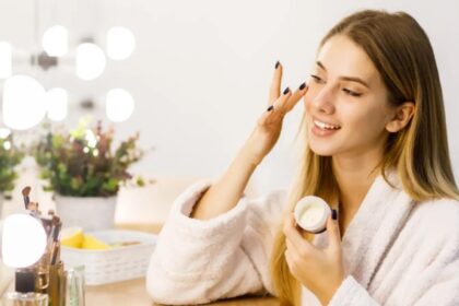 Dermatologist shares 6 simple solutions to overcome post-Christmas skin fatigue