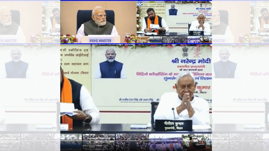 Nitish's strange gestures at an event attended by PM Modi Catch Oppn's Eye in preparation for Bihar Polls