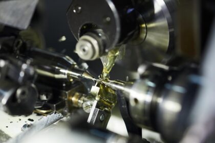 Study finds that for investment rates to reach 35%, factory utilization needs to jump to 79-80%