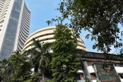 Sensex and Nifty end marginally higher as profit-taking erodes intraday surge