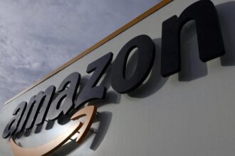 Police raid Italian Amazon site in Chinese smuggling probe