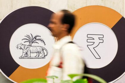 The rupee fell by 6 paise against the US dollar in early trade to Rs 88.72.