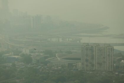 Bombay High Court orders audit of construction sites to combat air pollution in Mumbai