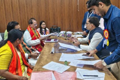 The good, the bad and the worst of Bihar's candidates: Doctors, Crorepatis, Murder Suspects, Illiterate.