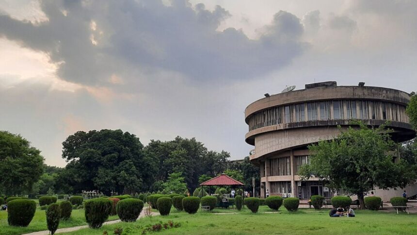 Amidst the turmoil in the Senate, old wounds over Punjab University flare up again. Haryana wants its seat back.