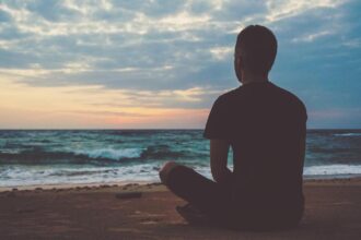 Where medicine and metaphor meet: finding poetry in the space between life and nature