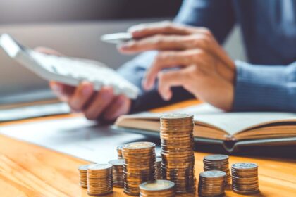 Recruiting advisor α