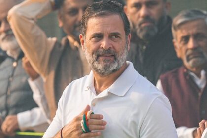 Rahul Gandhi, Rahul Gandhi vote chori charge, Rahul Gandhi yatra, Bengaluru, Congress worker goes to police, Indian express news, current affairs