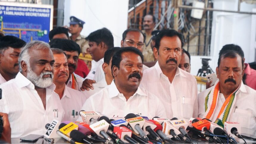 After defeat in Bihar, Congress raises list of ``winnable'' seats in talks with DMK, toughens stance in TN