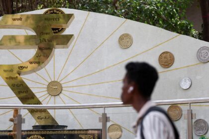 FPIs withdrew Rs 11,820 crore in the first week of December. Outflows will reach Rs 1.55 billion in 2025