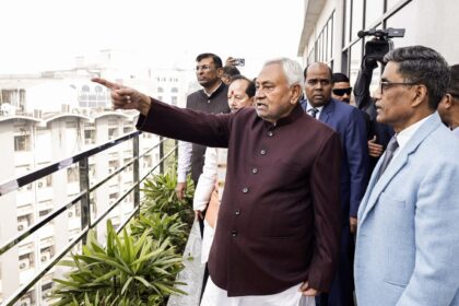Bihar Chief Minister Nitish Kumar interacts with newly selected candidates and signs a Memorandum of Understanding for pumped storage projects at an event organised by Bihar State Power (Holding) Company Limited, in Patna on Tuesday. (ANI Photo)