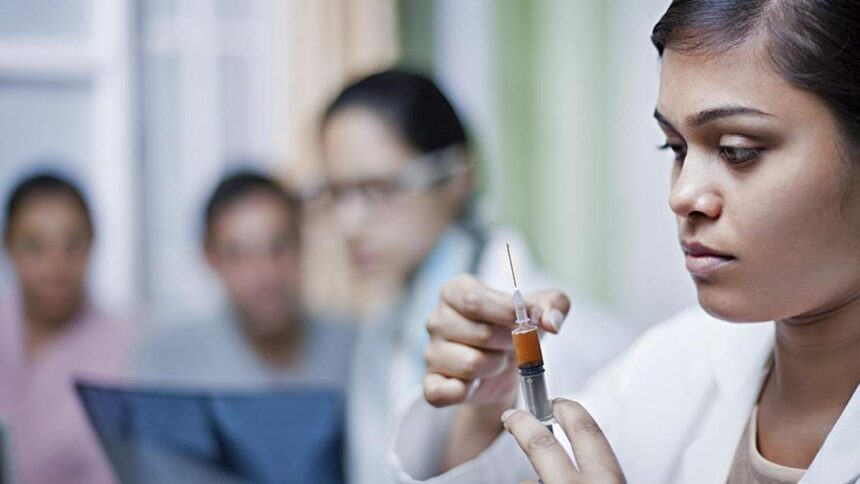 Indian women's ovaries age faster than white women: Why?