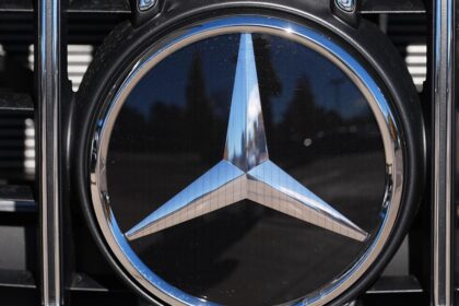 Mercedes-Benz agrees to pay $149.6 million to resolve emissions allegations in multiple states