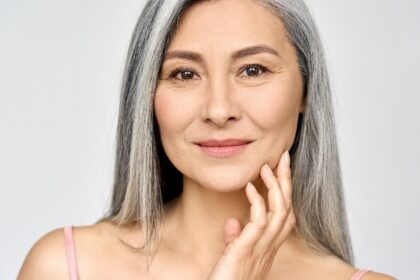 9 signs smog is aging your skin faster than you think