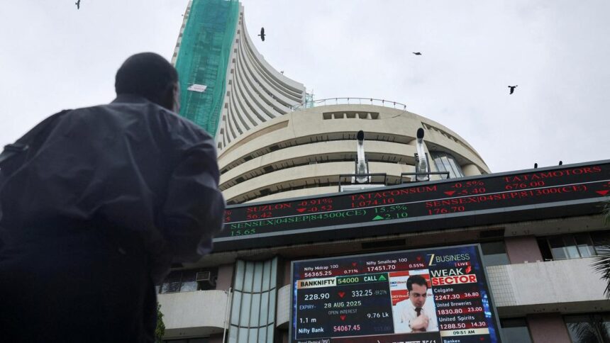 Stock market falls for second consecutive day as selling in Reliance Industries and HDFC Bank worsens sentiment