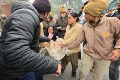 I-PAC raid: TMC MPs detained in front of Amit Shah's office protesting against 'misuse' of ED