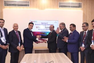 ONGC and Reliance Industries sign memorandum of understanding on sharing deep sea resources on India's east coast