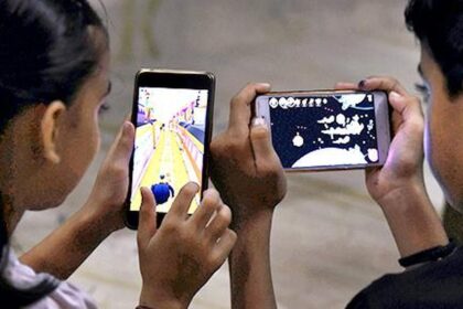 Economic research calls for tackling rising digital addiction and screen-related mental health issues