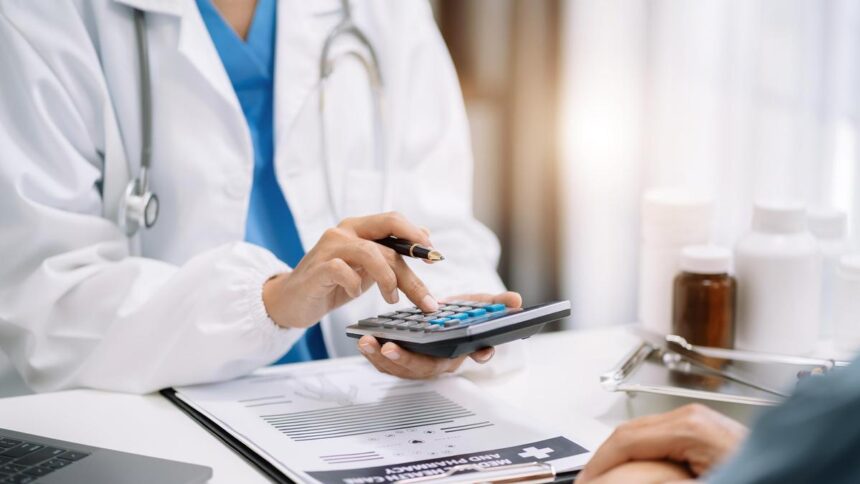 Karnataka bans government doctors from treating private hospital patients