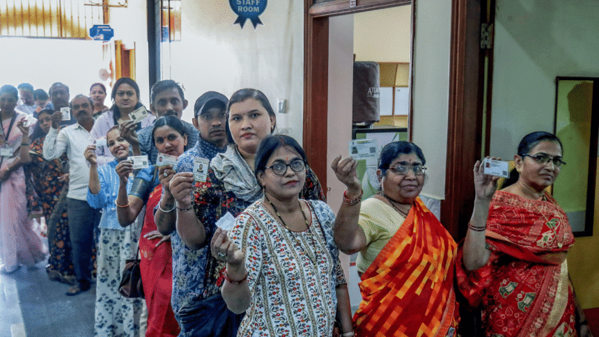 India's only Bharatiya Janata Party-Congress alliance is currently in Maharashtra. And both leaderships are furious