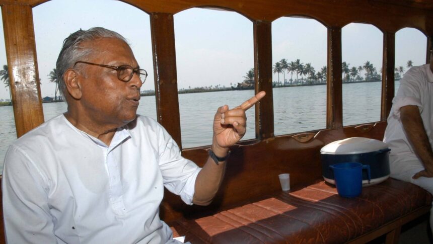Padma Vibhushan VS Achuthanandan