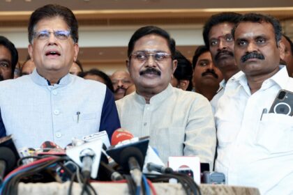Union Minister Piyush Goyal addresses a press conference, in Chennai on Wednesday. Amma Makkal Munnetra Kazhagam (AMMK) General Secretary TTV Dhinakaran and AIADMK General Secretary Edappadi Palaniswami also present. (ANI Photo)
