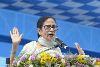 From ground zero of TMC rise, Mamata sharpens counter to Modi, pitches for industry-farm balance