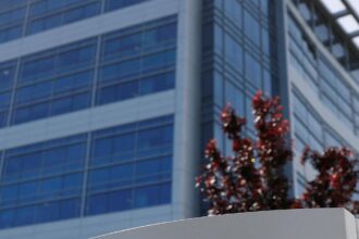 Gilead's experimental HIV drug has low discontinuation rates, study shows