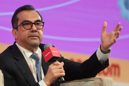 IT stocks fall due to overreaction, says ITC's Sanjiv Puri